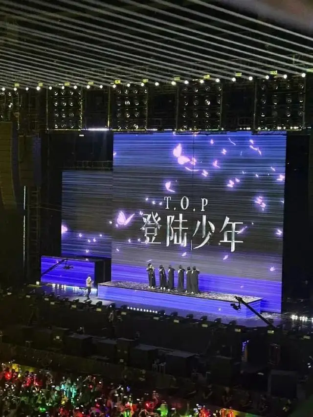 tf三代有哪几个有黑料的明星,_TF家族三代养成系爱豆_TF家族三代恋爱传闻