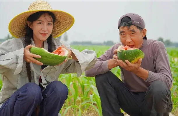 直播带货割韭菜_网红麦小登黑料,_网红麦小登争议